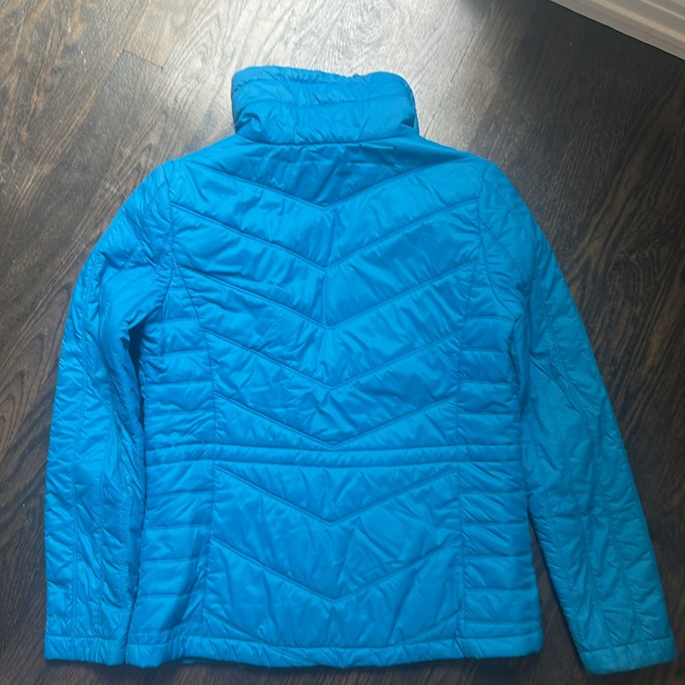 Guess Women’s Puffer Jacket In Bright Blue- Minor Flaws And Stains - Picture 5 of 7